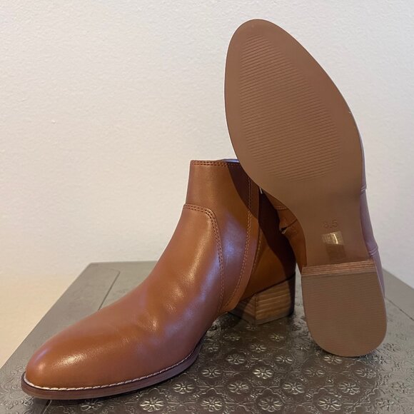 Madewell Camden Leather Ankle Booties (Style M4711) - Picture 2 of 7